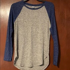 Grey and blue long sleeved shirt made by Old Navy